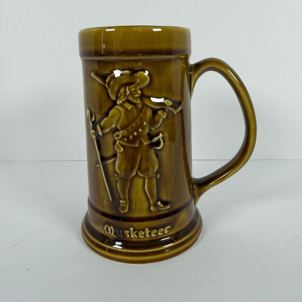 Arthur Wood England Musketeer Beer Stein Tankard Green Glaze Vintage Circa 1643